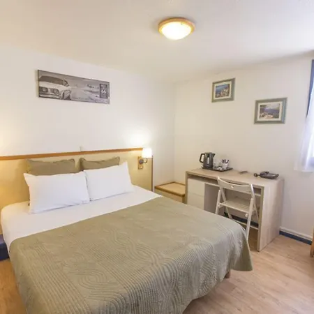 Hotell Hipotel Paris Marne La Vallee 3*