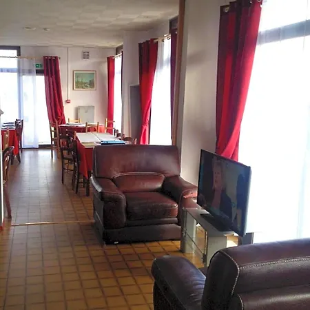 Hipotel Paris Marne La Vallee 3*