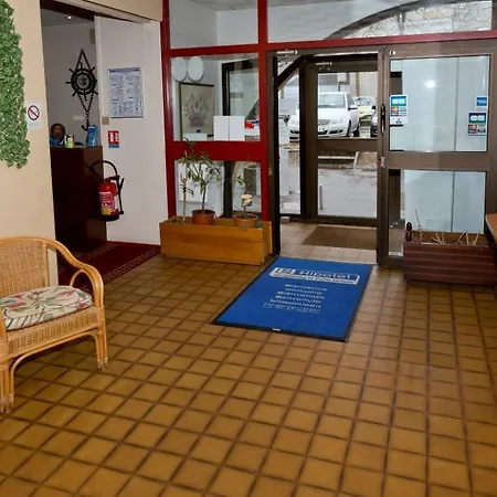 Hipotel Paris Marne La Vallee فندق 3*