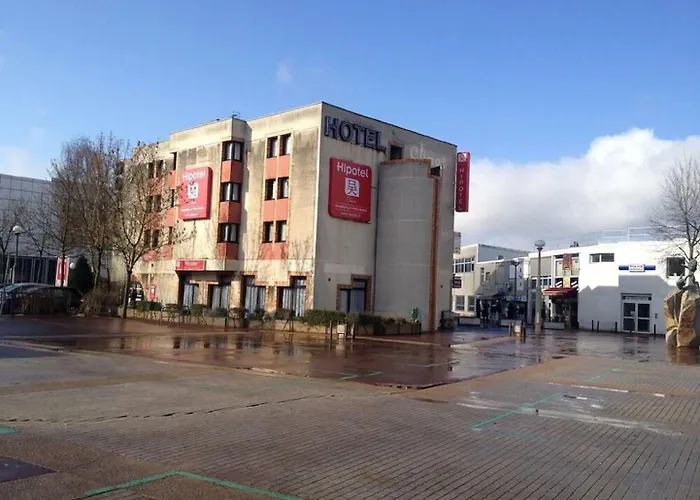 فندق Hipotel Paris Marne La Vallee نْوازييل