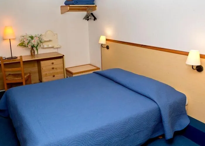 Hipotel Paris Marne La Vallee 3* Noisiel