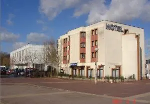 Hipotel Paris Marne La Vallee Отель 3*