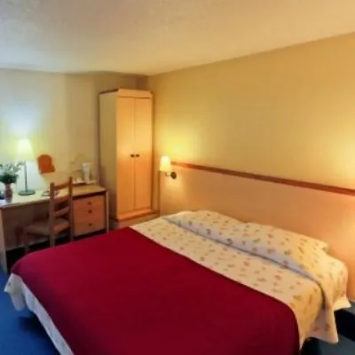 Hipotel Paris Marne La Vallee 3*