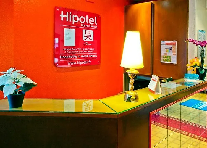 Hipotel Paris Marne La Vallee Отель