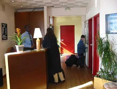Hipotel Paris Marne La Vallee 3* Нуазьель