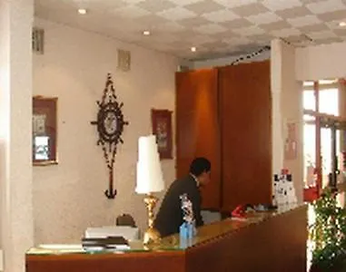 Hipotel Paris Marne La Vallee